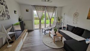 Simona's place-Free private parking
