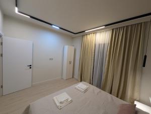 Zenith DM 4 Otopeni and Therme Self Check-in and Free Parking