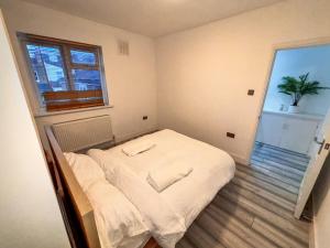 Entire Modern 1 Bedroom Home In East Dulwich