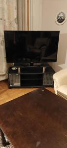 Rivitalo-asunto Järvenpäässä Saunakallion aseman lähellä