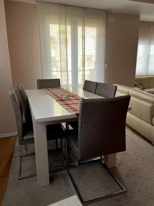 Iris Luxury Apartment