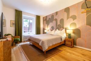 Retro Suite Stylish 2 Bedroom Apartment near Central Station