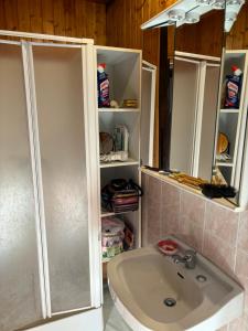 Ancienne maison dans petit village savoyard