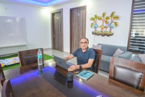 Raj Residency Hotel