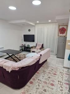 besac studio between city center and Minjoz Hospital