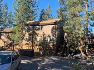 Lake Village Resort 3 bedroom condo
