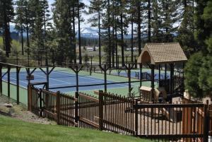 Lake Village Resort 3 bedroom condo