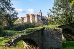 Pommiers-en-Forez calme, rando et campagne 4 pers