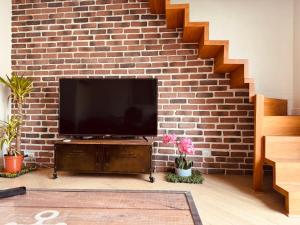 Spacieuse maison avec jardin privé proche Paris