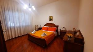 Tuscan Charm Spacious Florence Home