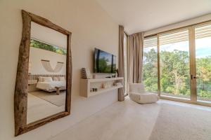 Villa Tulipan Modern 4 bedroom 4 bathroom and private pool