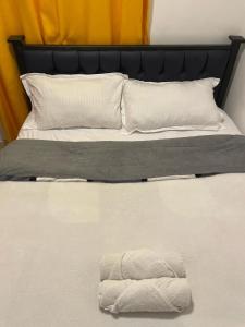 Cozy Kipepeo Cottage