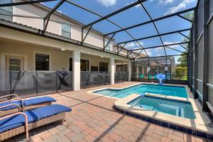 Perfect for Families - Pool, Smart TVs, & More!