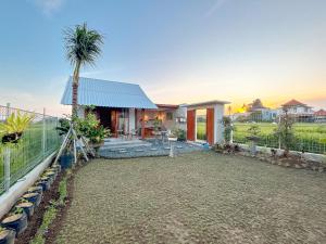 Umah Dangin Desa Villa