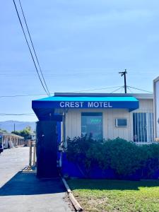 The Crest Motel