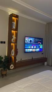 استديو فندقي بمدخل خاص في الملقا