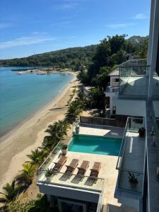 Skyfall 4bedroom villa