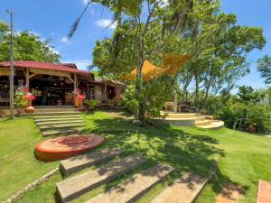 Nakabalo Guesthouse & Restaurant