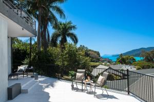 Drift Tide On Airlie