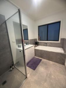 墨尔本 Peaceful Private Room in Wyndham Vale 酒店 套房