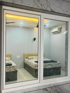 Suits by lowtide homestay