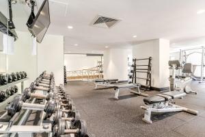 River View Apt with Pool, Carpark & Gym