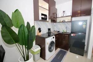 Chic condominium A4 floor