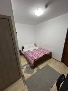 Panos Hause 3