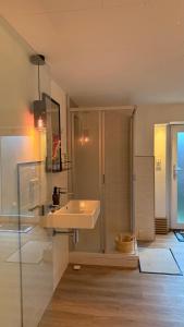 Ferienhaus FRIESENHERZ - Traum-Landhaus mit Sauna & Wallbox