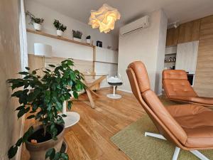 SUITE 65 Šibenik Home apartment Sea view & underground garage parking