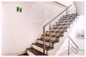 Hotel Anvisha Residency Near Railway Station - Fully Air Conditioned Hotel - Spacious Room - A Budget Hotel