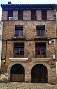 Plaza Apartamentos