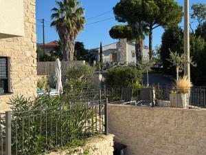 Aura Adriatica Onyx - Luxury Apartment, private pool, sea view, parking