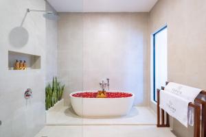 Karaya Villas Umalas - Free In-Villa Culture Immersion Programs