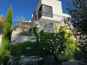 Aura Adriatica Olive - Luxury Apartment, private pool, sea view, parking