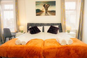 Stylish 3 Bed Flat Near Cardiff City Centre and Uni