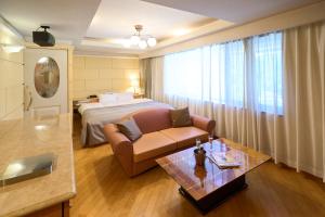 ホテル フェスタ 葉山