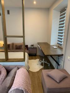 Modern studio in city center