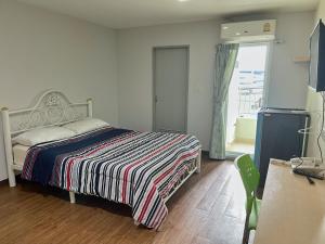 KS RESIDENCE Victory Monument