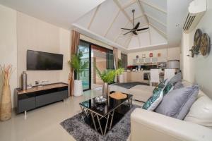 Rawai Park Big Garden Villa 3D10