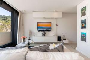 901 Mirage De Waterkant - Modern Apt Views & Pool