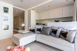 901 Mirage De Waterkant - Modern Apt Views & Pool