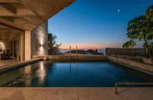 Luna Azul Loft - Ultra Lux Apt Pool Views