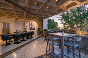 Luna Azul Loft - Ultra Lux Apt Pool Views