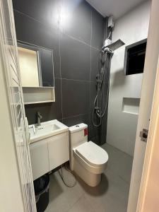 Casa Leveria Unit 2 with Patio, Inquire Parking Availability