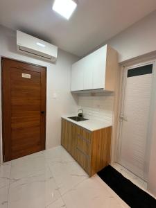 Casa Leveria Unit 3 with Patio, Inquire Parking Availability