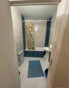 Apartment close to Sofievka park and r Nachman