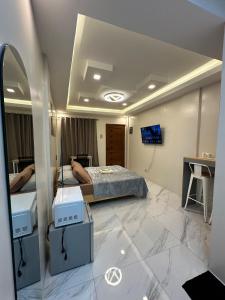 Casa Leveria Unit 5 with Balcony, Inquire Parking Availability