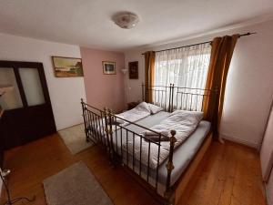 Kata Home by RentALL