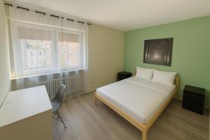 Family & Friends Residence